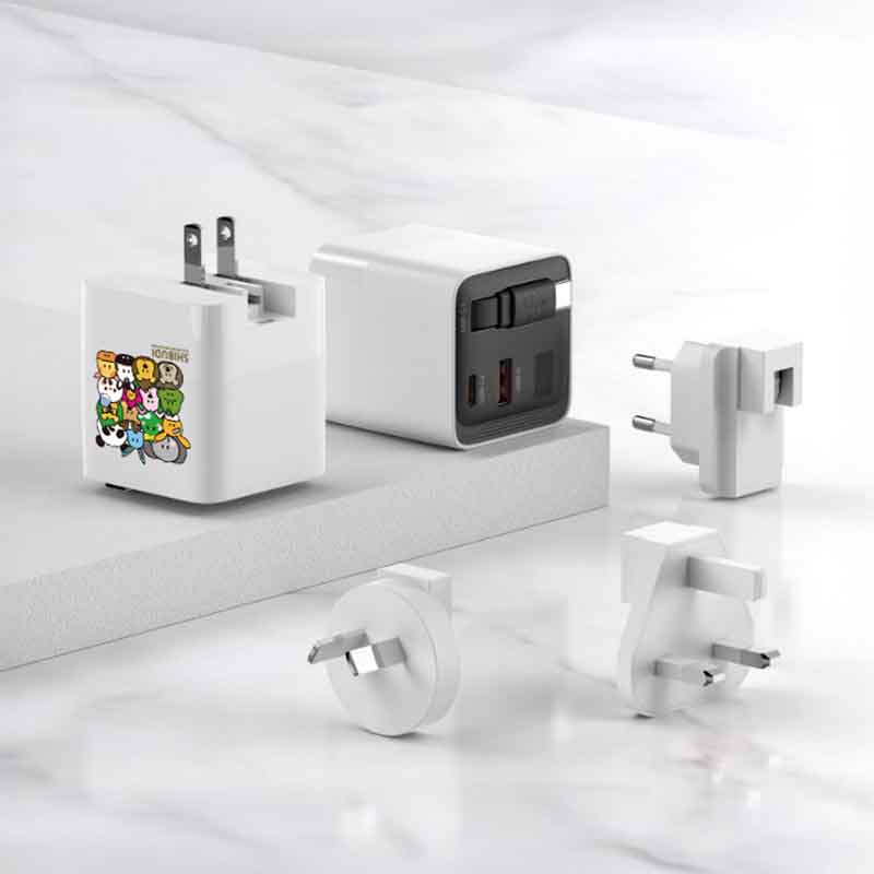 SHIBUDI聯名GAN萬國轉接頭65W快充充電器(白）